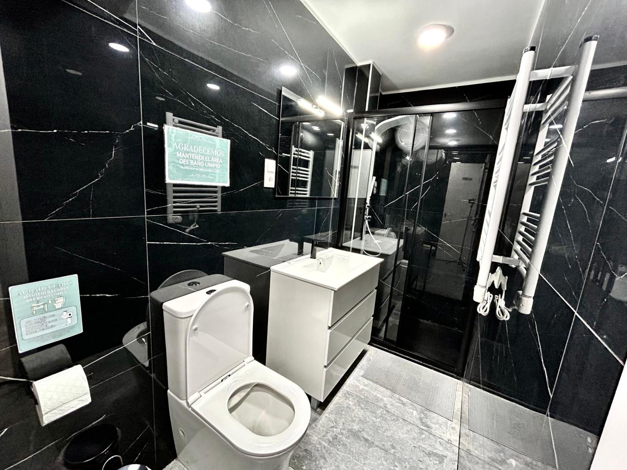 Rooms Rayo Madrid Buitenkant foto